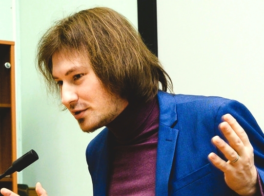 Валентин Фролов